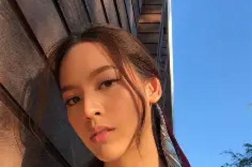 娱乐圈内幕大揭秘：刘亦菲、关晓彤、李小璐等明星的最新动态与八卦